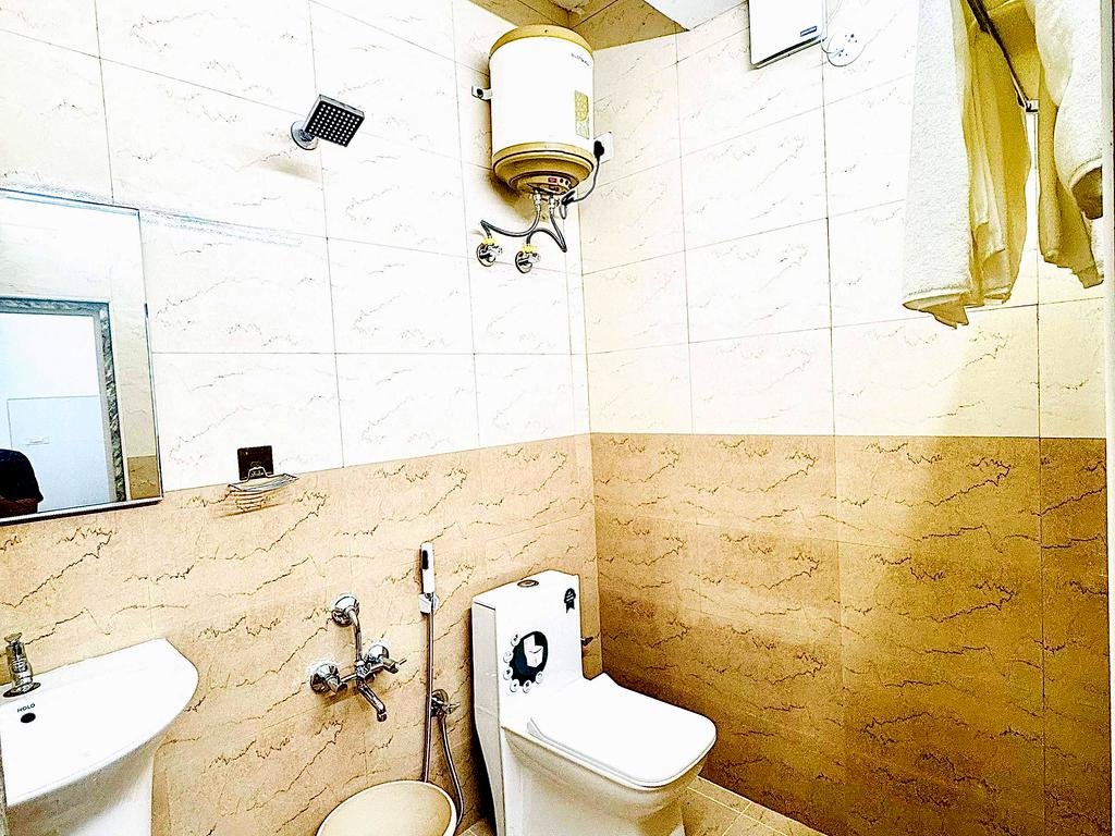 321fb1c3ba-rooms-0-3